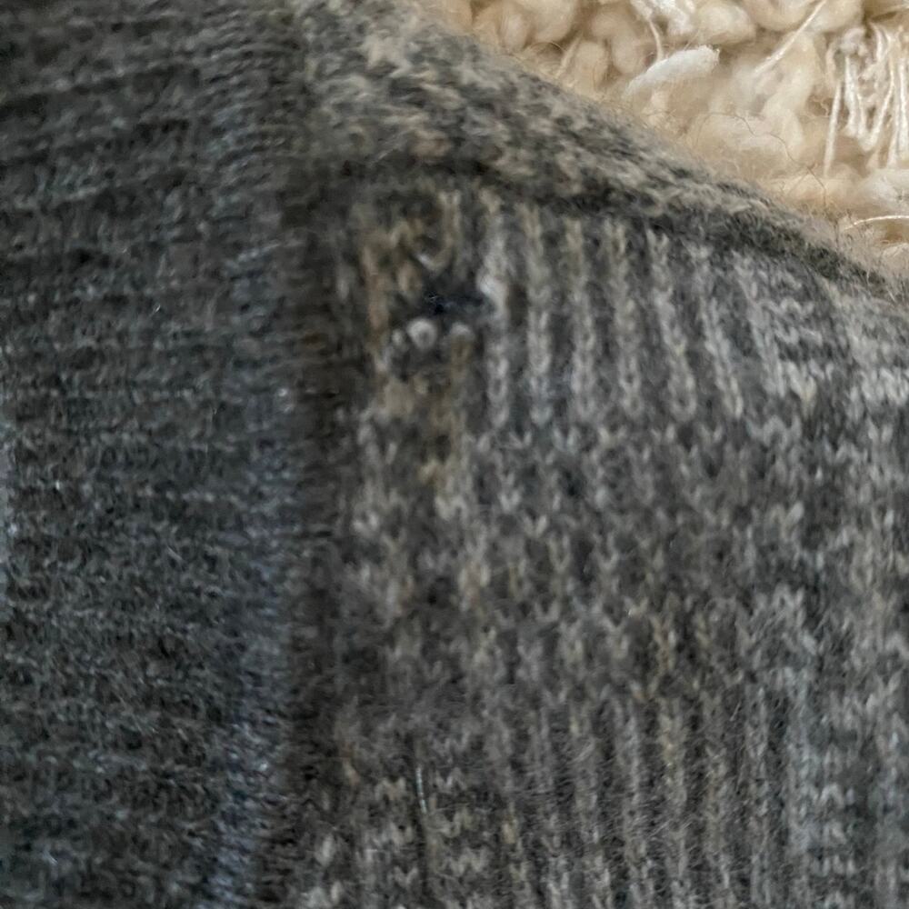Austin Reed Cashmere Sweater - Picture 3 of 5